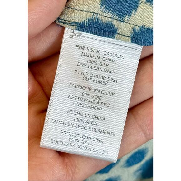 NWOT Equipment Femme Womens 100% Silk Button Down Animal Print Blouse Small - Picture 7 of 11